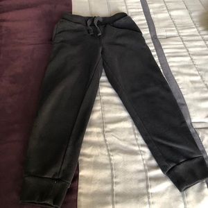 The Children’s Place boys joggers